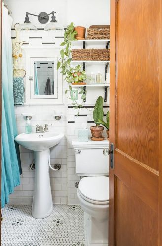 1082 Englewood Ave, Saint Paul MN 55104-1410 exterior