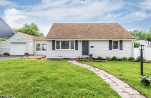 83 Hawthorne Ave, Paterson, NJ 07506-1338