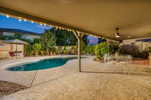 2901 Hartford St, Chandler, AZ 85225-2119