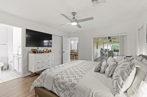 1808 Fears Ave, Fort Pierce FL  34953-4526 exterior