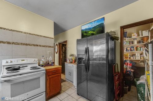 10215 Saint Lawrence Ave, Chicago IL 60628-2232 exterior