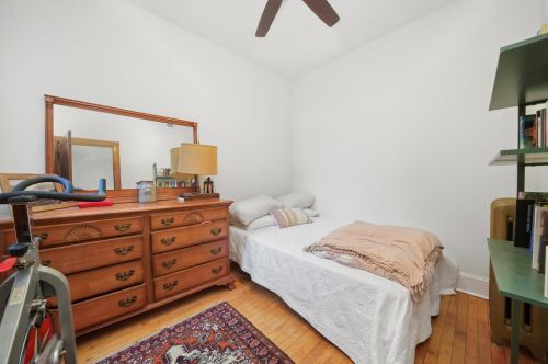 2545 Walton St, Chicago IL 60651-3210 exterior