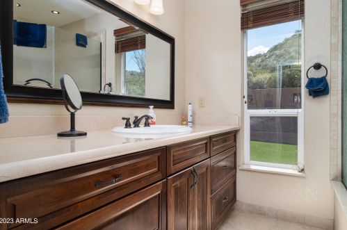 10406 22 St, Phoenix AZ 85006-2017 exterior