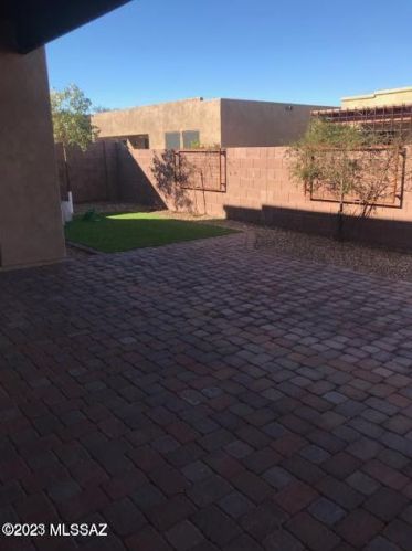 8969 Lee St, Tucson AZ  85715 exterior