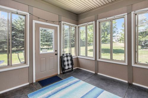 3363 Oakharbor St, Kalamazoo MI 49009-6179 exterior