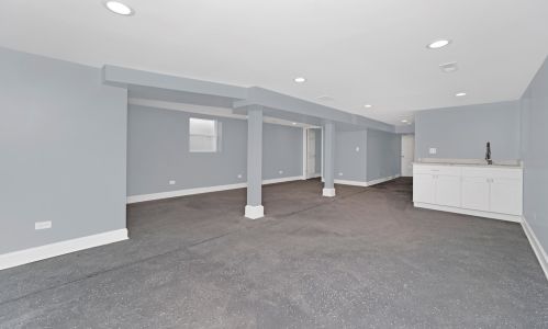 7349 Winchester Ave, Chicago IL 60626-1509 exterior