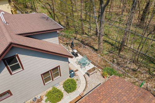 3324 Illinois Ave, Milwaukee WI 53207-3714 exterior