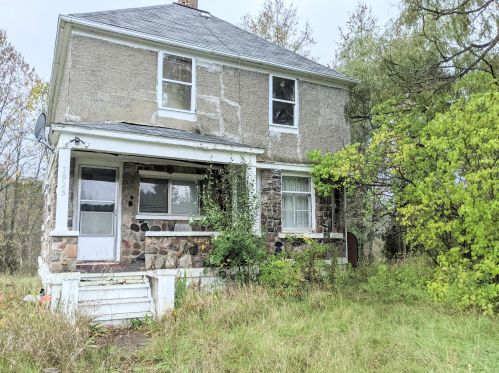 3925 2 Mile Rd, Gladwin, MI 48624-7903