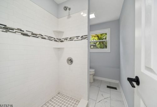 66 Lawrence Dr, Hackettstown NJ 07840-2526 exterior