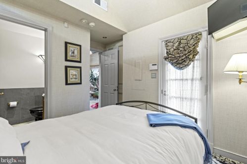 3005 45th St, Washington DC 20016-3528 exterior