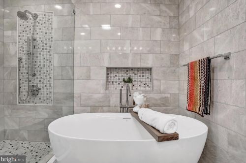 1337 Massachusetts Ave, Washington DC  20003-1540 exterior