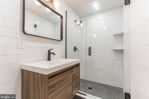 2431 Cedar St, Philadelphia PA 19134-4406 exterior