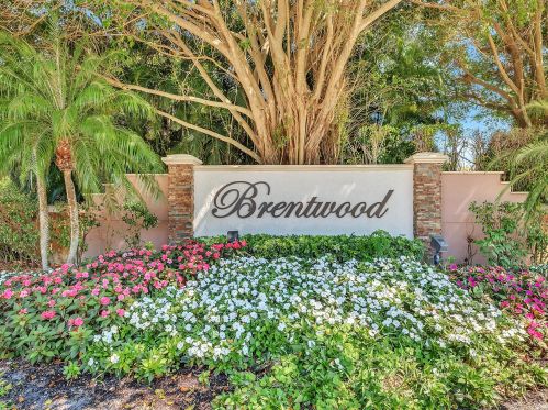 19980 Mona Cir, Boca Raton, FL 33434-5401