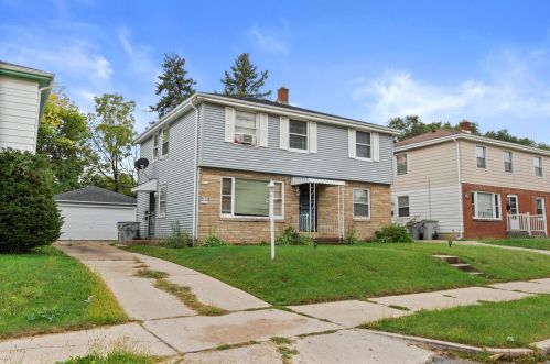 6221 Keefe Avenue Pkwy, Milwaukee, WI 53216-2773