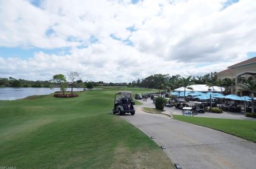 2738 Olde Cypress Dr, Naples FL 34119-9730 exterior