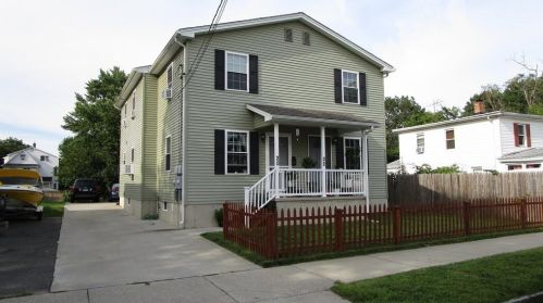 22 Hampden St, Springfield MA  01151-1212 exterior