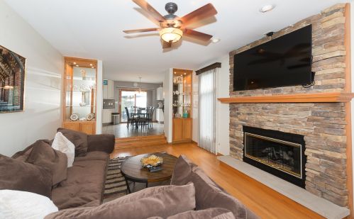 8236 Ainslie St, Chicago IL 60706-3067 exterior