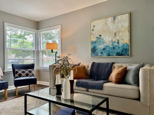 4667 Sherman Blvd, Milwaukee, WI 53209-5855