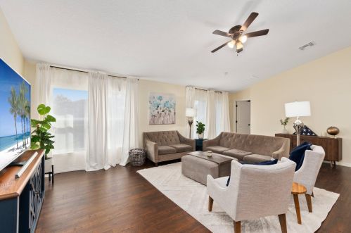 307 Camrose St, Fort Pierce FL  34983-1529 exterior