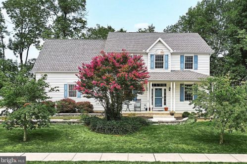 45 Clover Dr, Littlestown, PA 17340-9599