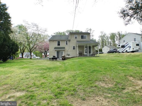 113 Greenbriar Pl, Chester PA 19014-1907 exterior