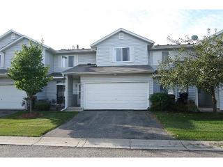 707 Roundhouse St, Prior Lake, MN 55379-3512