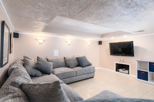 5846 Loran Ave, Saint Louis MO 63109-2601 exterior