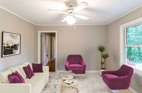 1708 Belle Isle Cir, Atlanta GA  30329-2528 exterior