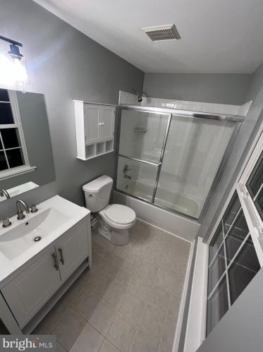 322 Lyric Ln, Silver Spring MD  20901-5011 exterior