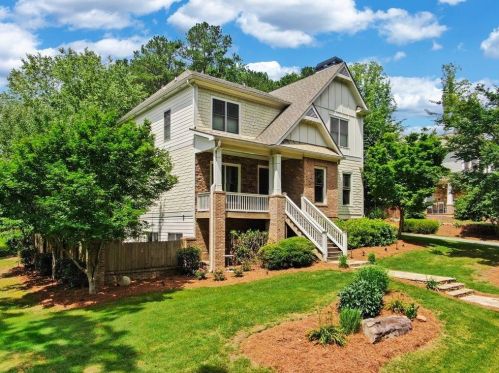 727 Powder Springs St, Smyrna, GA 30080-3417