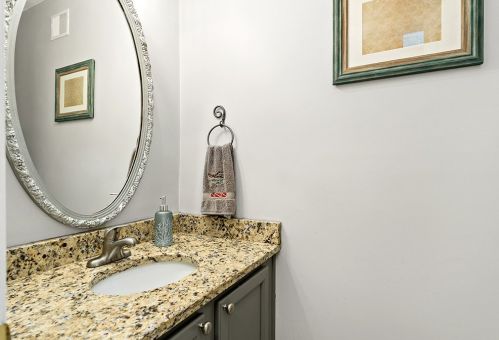 44 18 St, Pittsburgh PA 15222-4401 exterior