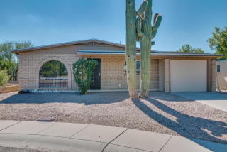 2213 Linda Ct, Phoenix AZ  85022-3445 exterior