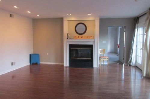 959 Braddock Ave, Pittsburgh PA 15218-1838 exterior