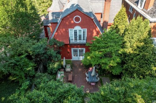 1521 Wightman St, Pittsburgh PA 15217-1407 exterior