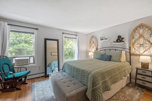 18 Great Fls Dr, Concord NH 03303-1594 exterior