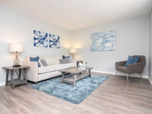 7000 Circle S Rd, Austin, TX 78745-5720