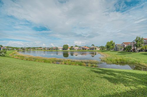 316 Springview Loop, Fort Pierce FL 34986-2665 exterior