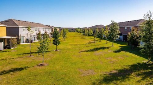 7024 Holly Heath Dr, Riverview FL 33578-8409 exterior