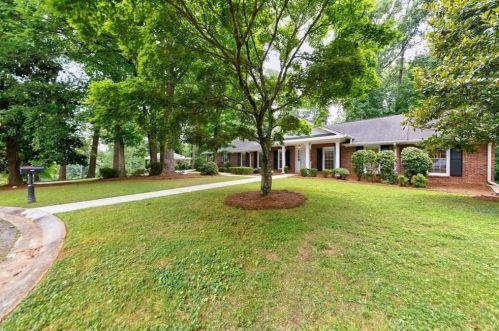 1877 Mercedes Ct, Atlanta GA 30345-3939 exterior