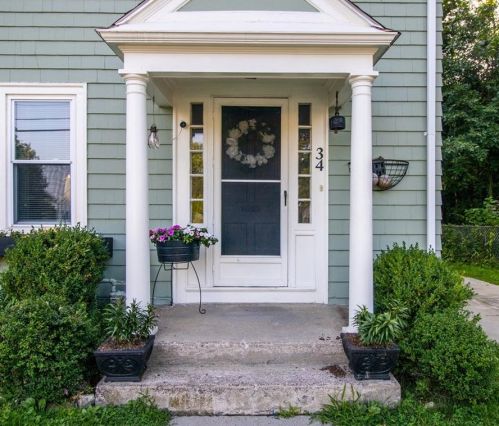 34 Brightwood Ave, Providence, RI 02908-1004