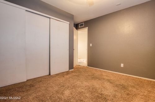 3413 Calle De Ln Bajada, Tucson AZ 85746-8341 exterior