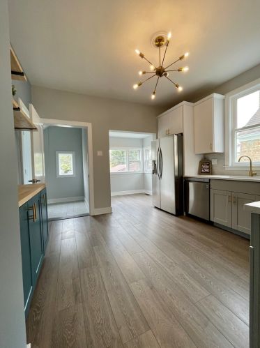 4951 Mcvicker Ave, Chicago IL  60630-1922 exterior