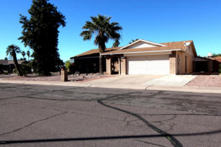 1214 Loughlin Dr, Chandler AZ  85224-1853 exterior