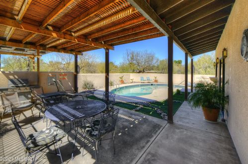 191 Roma Dr, Tucson AZ 85737-7668 exterior