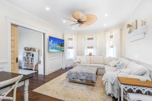 8 Franklin St, Fredon NJ 07860-1604 exterior