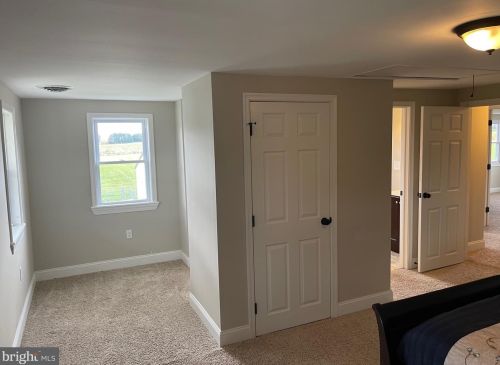 998 Plunkert Rd, Littlestown PA 17340-9643 exterior