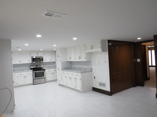 4025 Montego Bay Dr, Atlanta GA 30349-1812 exterior