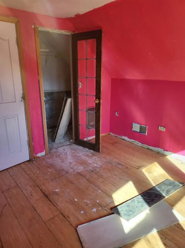 3863 55, Milwaukee WI 53220-2045 exterior