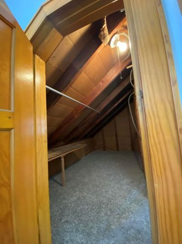 2835 37, Milwaukee WI 53215-3512 exterior