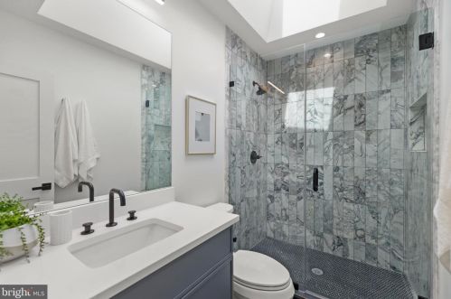 1834 Swann St, Washington DC  20009-5505 exterior